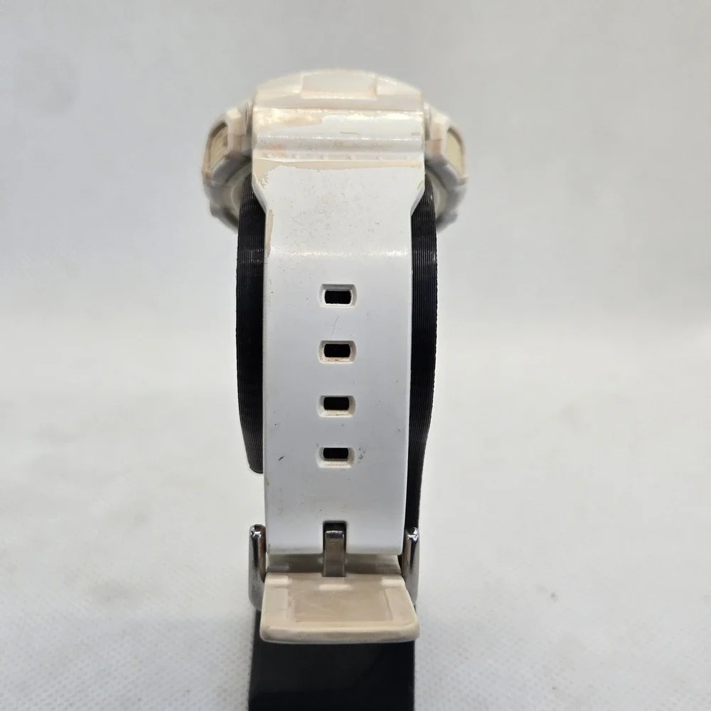Casio Baby-G discoloration yellowing